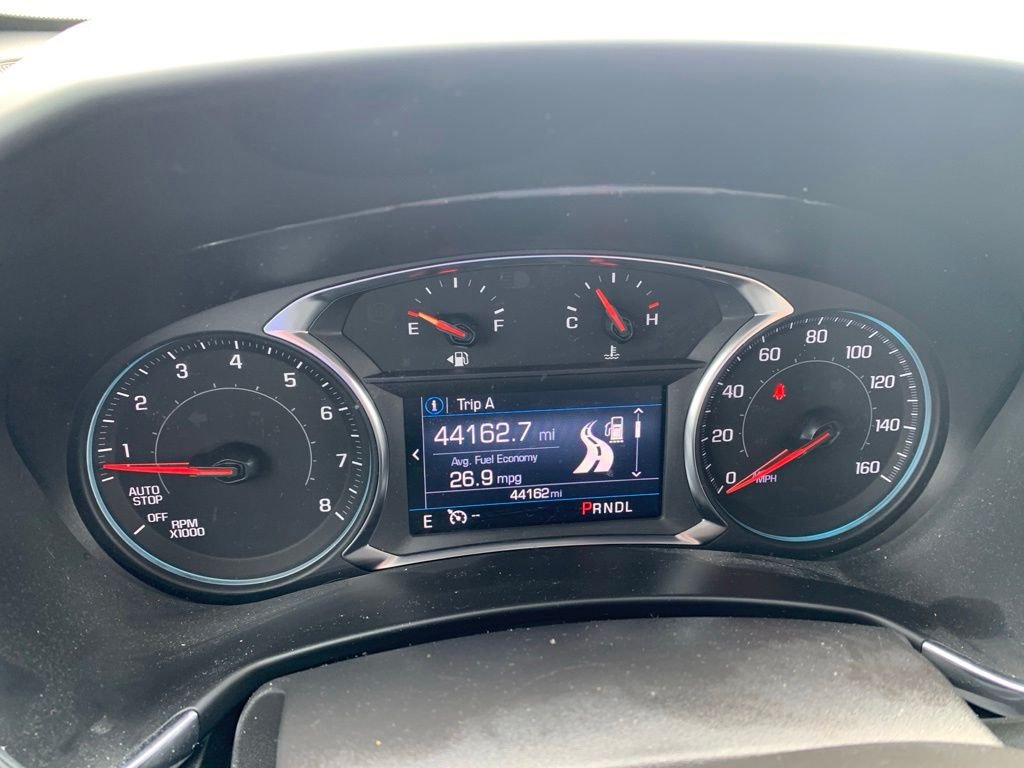 Used 2024 Sterling Gray Metallic Chevrolet LT image 13