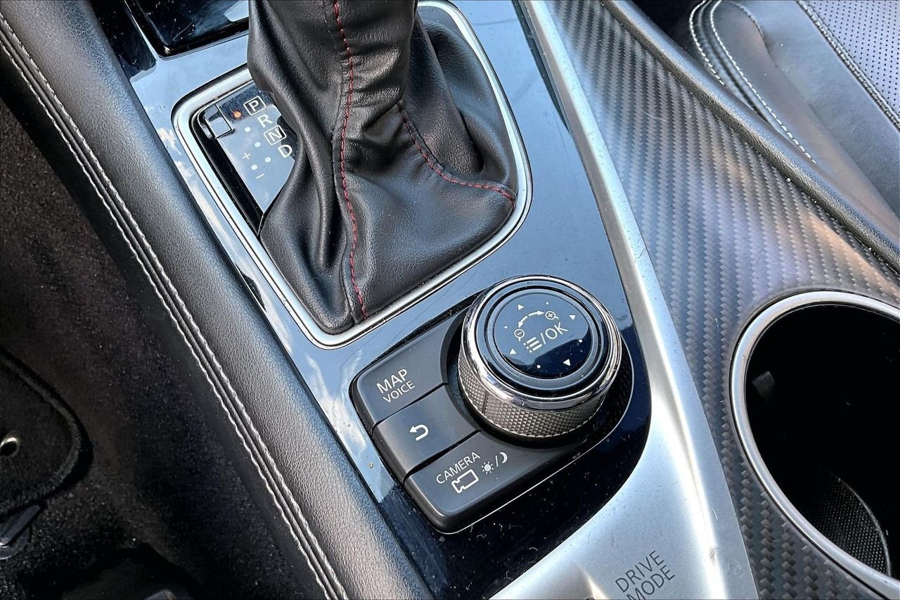 Used 2019 Black INFINITI 3.0t LUXE image 23