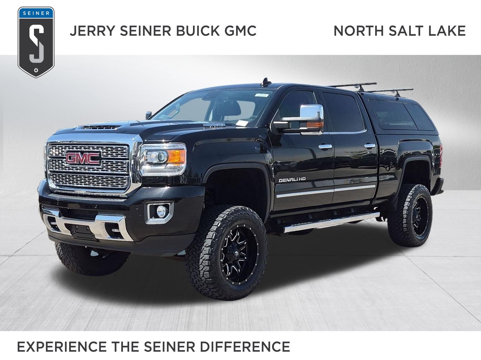 2018 GMC Sierra 4WD Crew Cab Standard Box Denali's photo