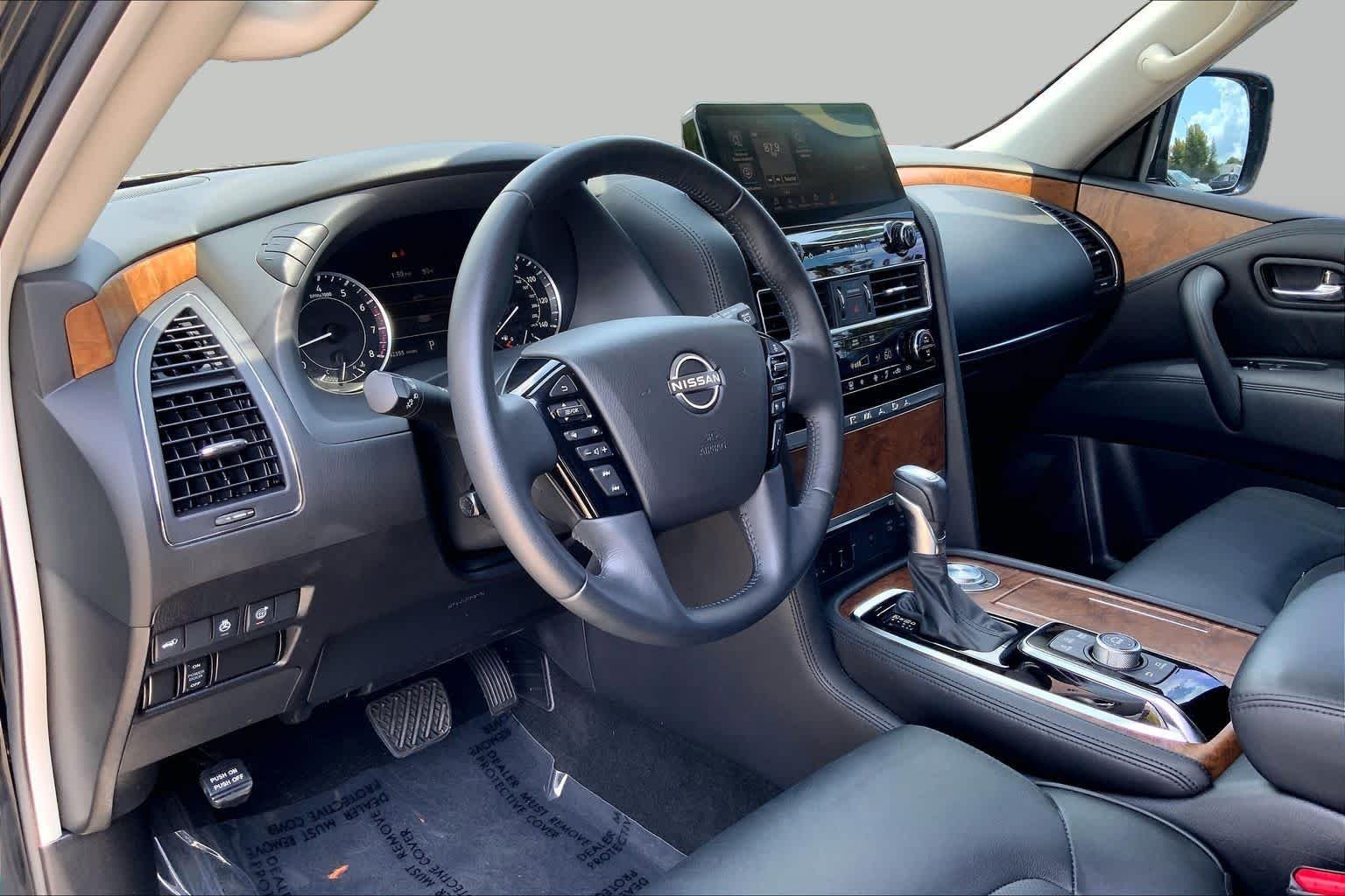 Used 2023 Super Black Nissan SL image 22