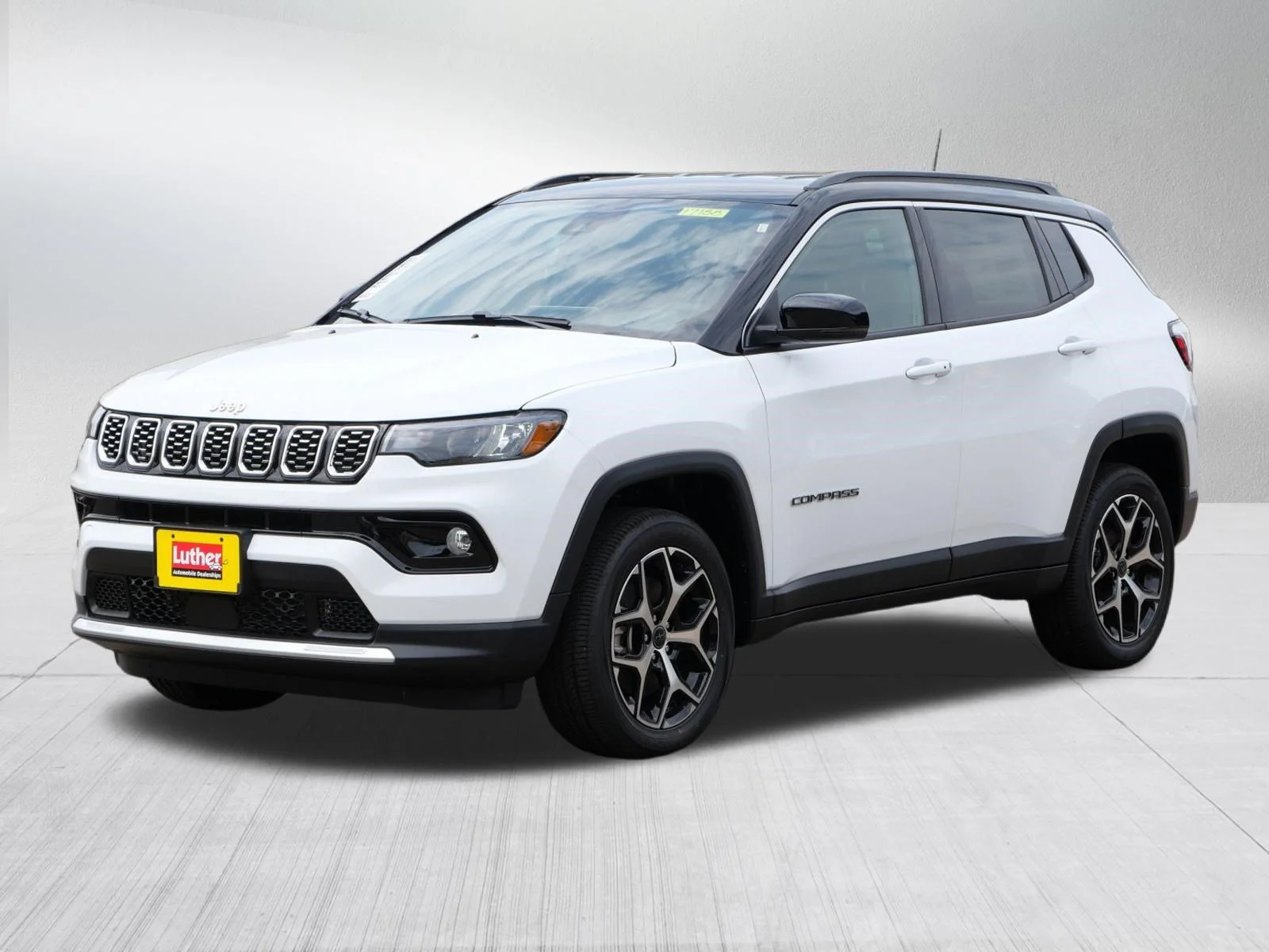 New 2026 Bright White Clear-Coat Exterior Paint Jeep Limited image 2