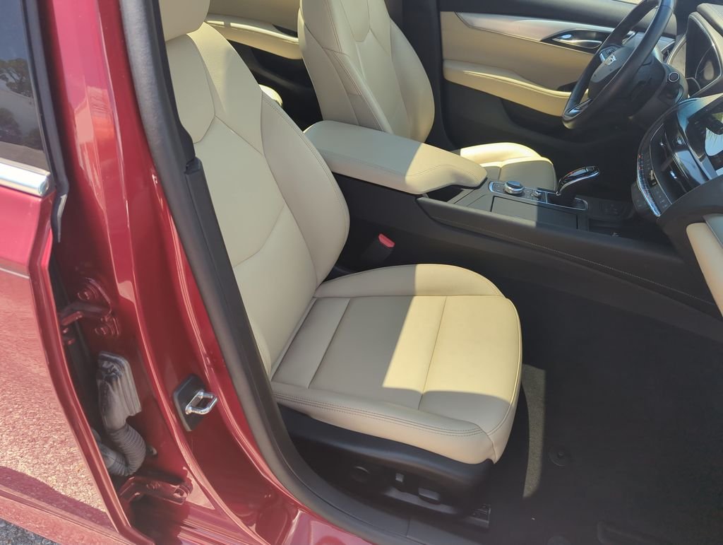 Used 2024 Red Cadillac Luxury image 37