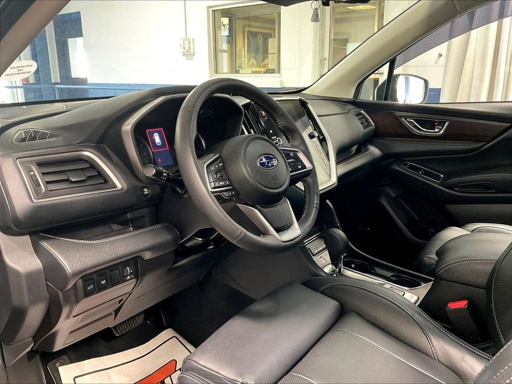 Used 2023  Subaru Touring image 8
