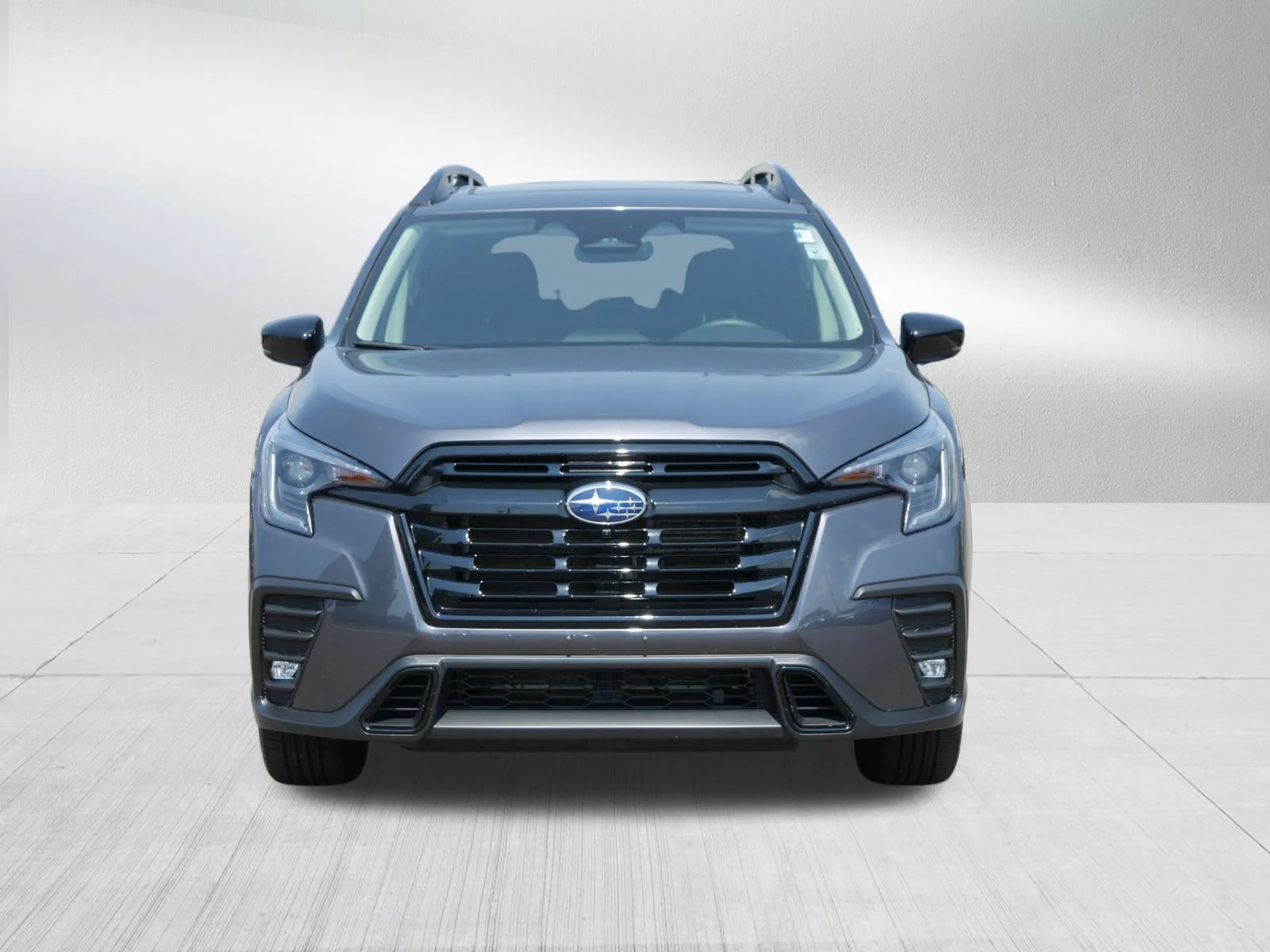 Used 2025 Magnetite Gray Metallic Subaru Onyx Edition Touring image 2