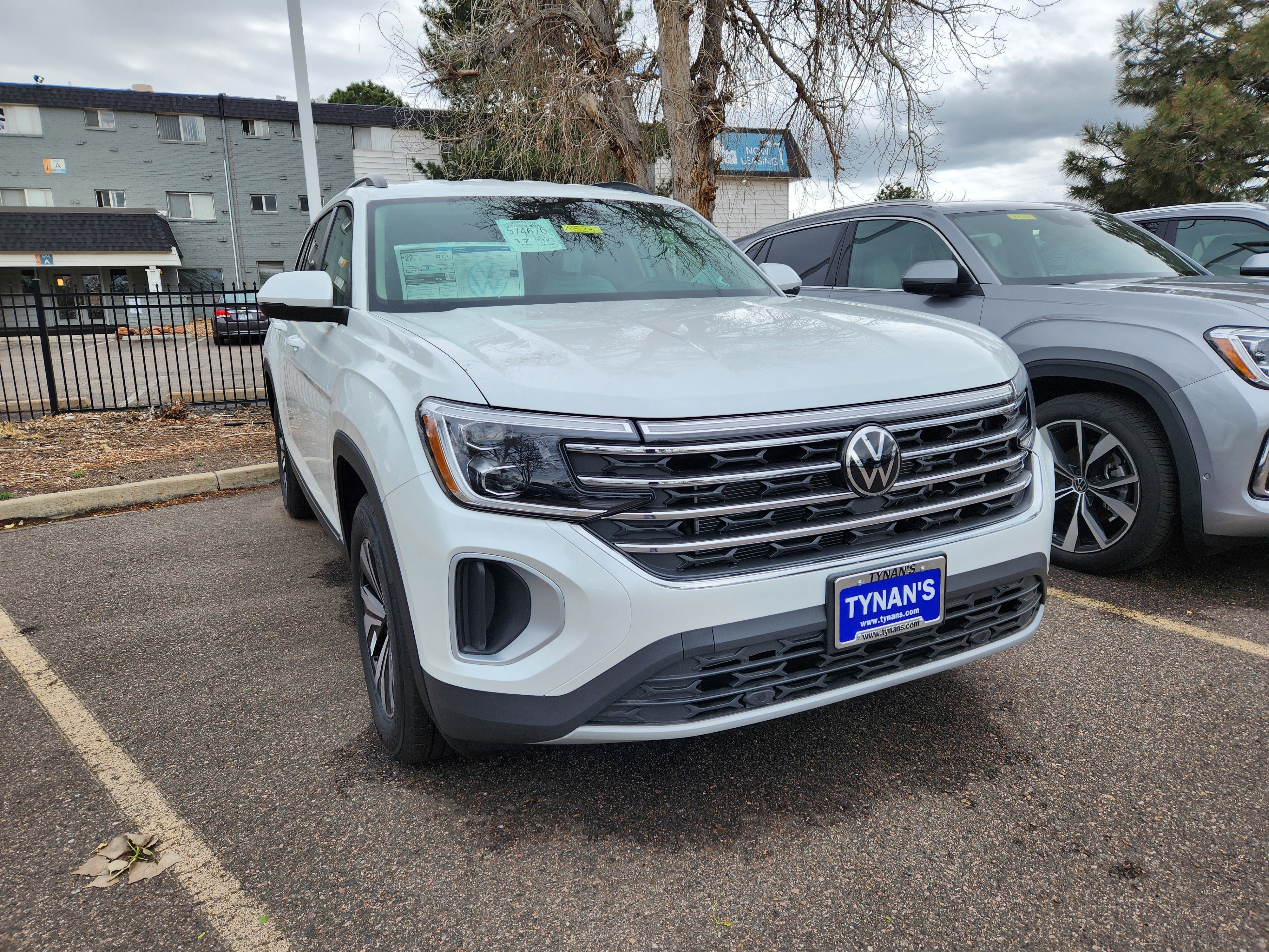 2026 Volkswagen Atlas 2.0T SE 4MOTION's photo