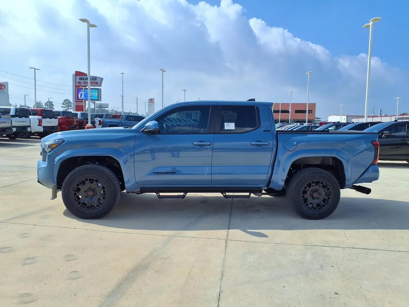 New 2026  Toyota SR5 image 8