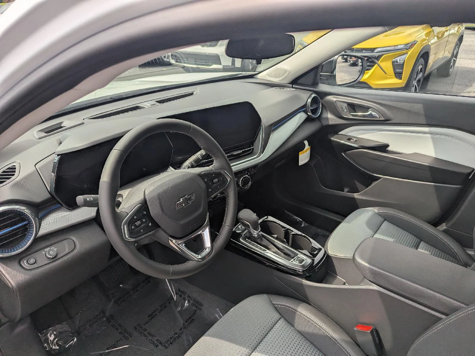2026 Chevrolet Trax LT - Photo 38
