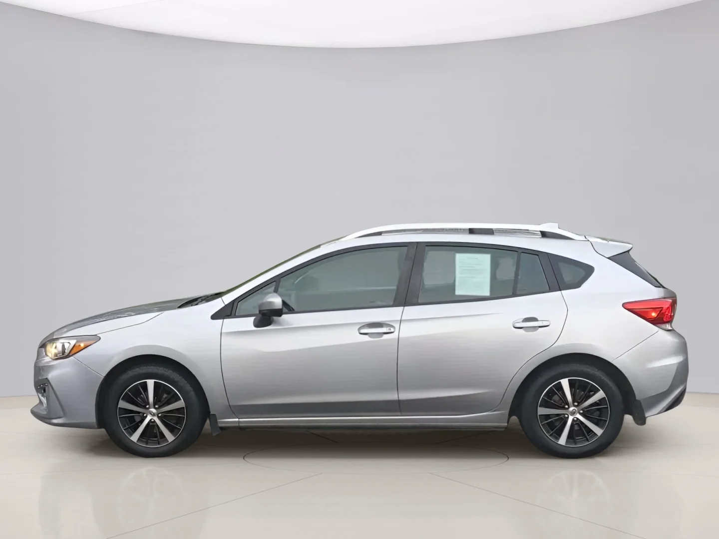 Used 2019 Silver Subaru PREMIUM image 4