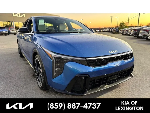 2025 Kia K4 GT-Line