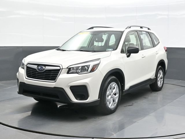 Used 2020 White Subaru Base image 1