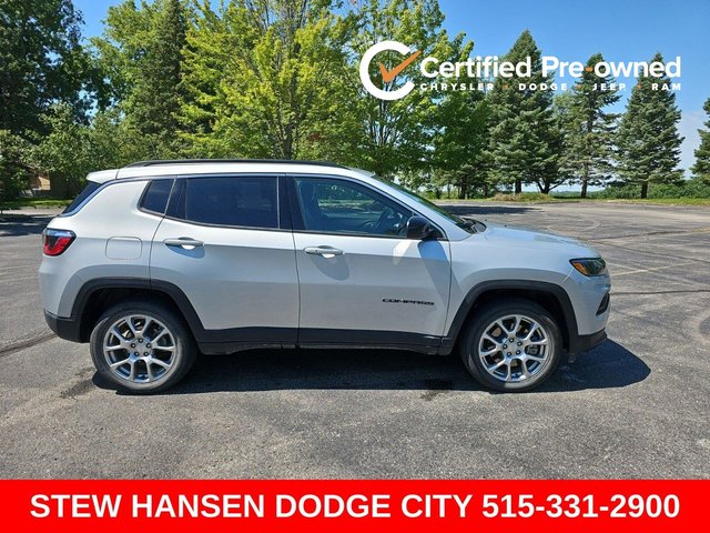 2024 Jeep Compass Latitude Lux