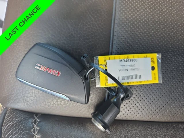Used 2021 White GMC Denali image 29