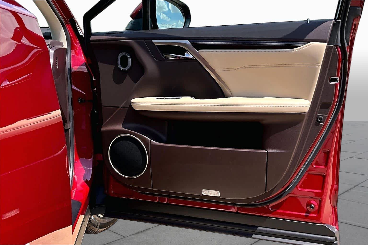 Used 2018 Matador Red Mica Lexus  image 23