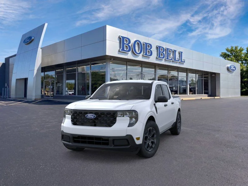 New 2026 White Ford XLT image 2