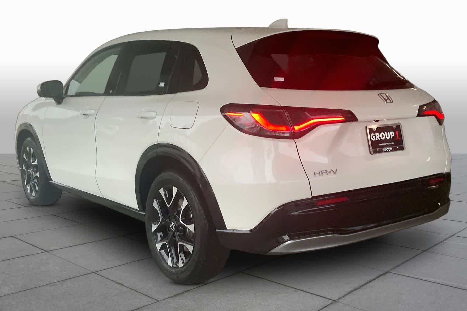 New 2027 Platinum White Pearl Honda EX-L 2WD image 11