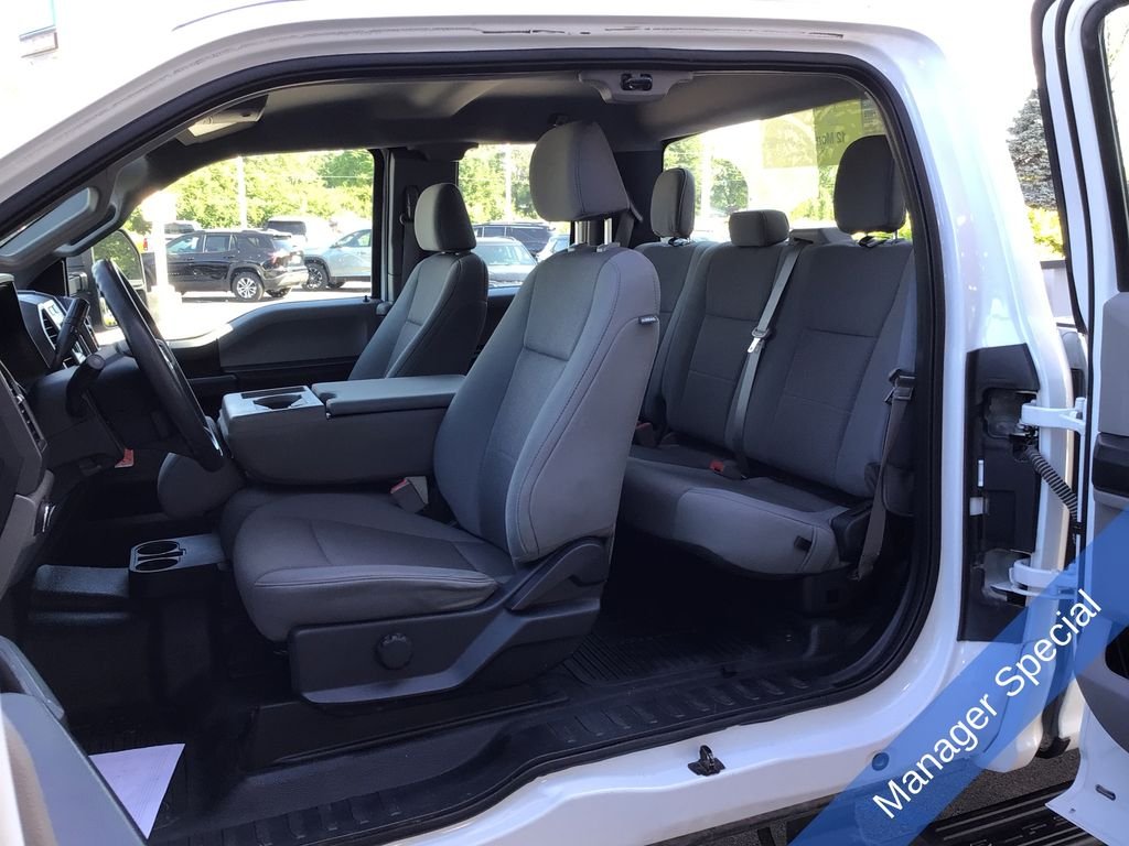Used 2019 White Ford XL image 33