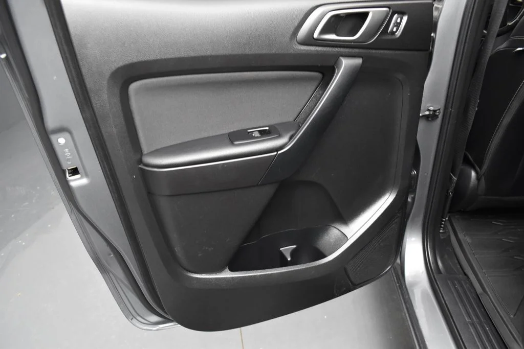 Used 2021 Gray Metallic Ford XLT image 21