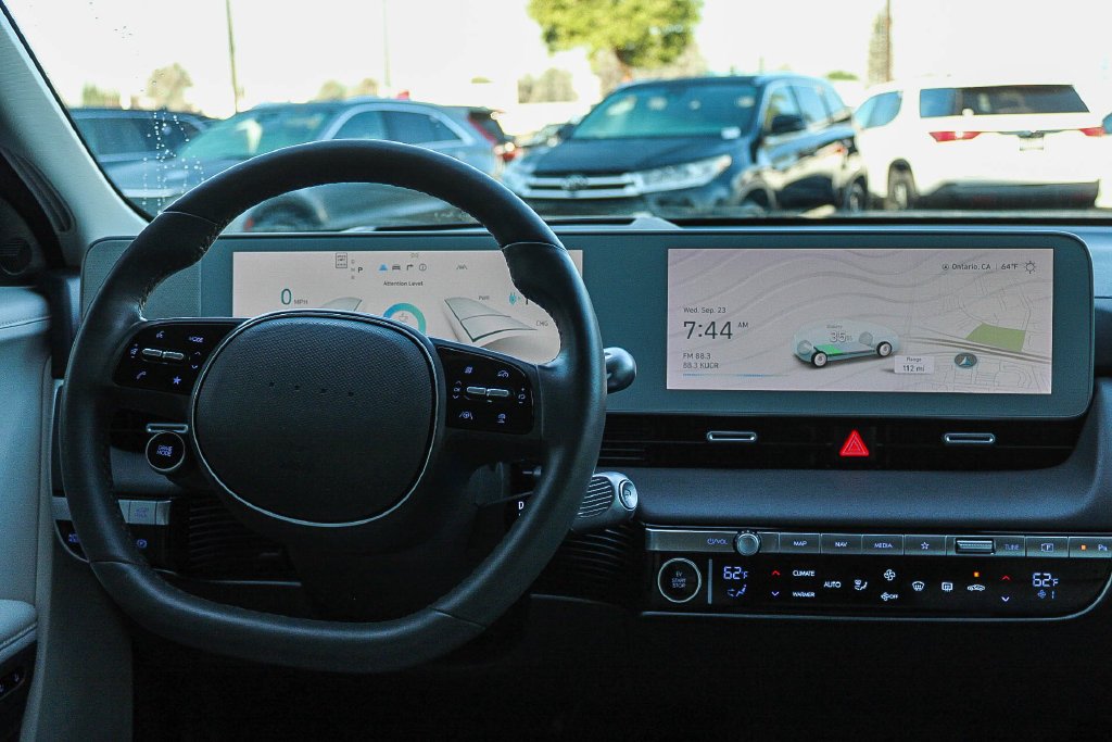 Certified Used 2024 White Hyundai Limited image 14