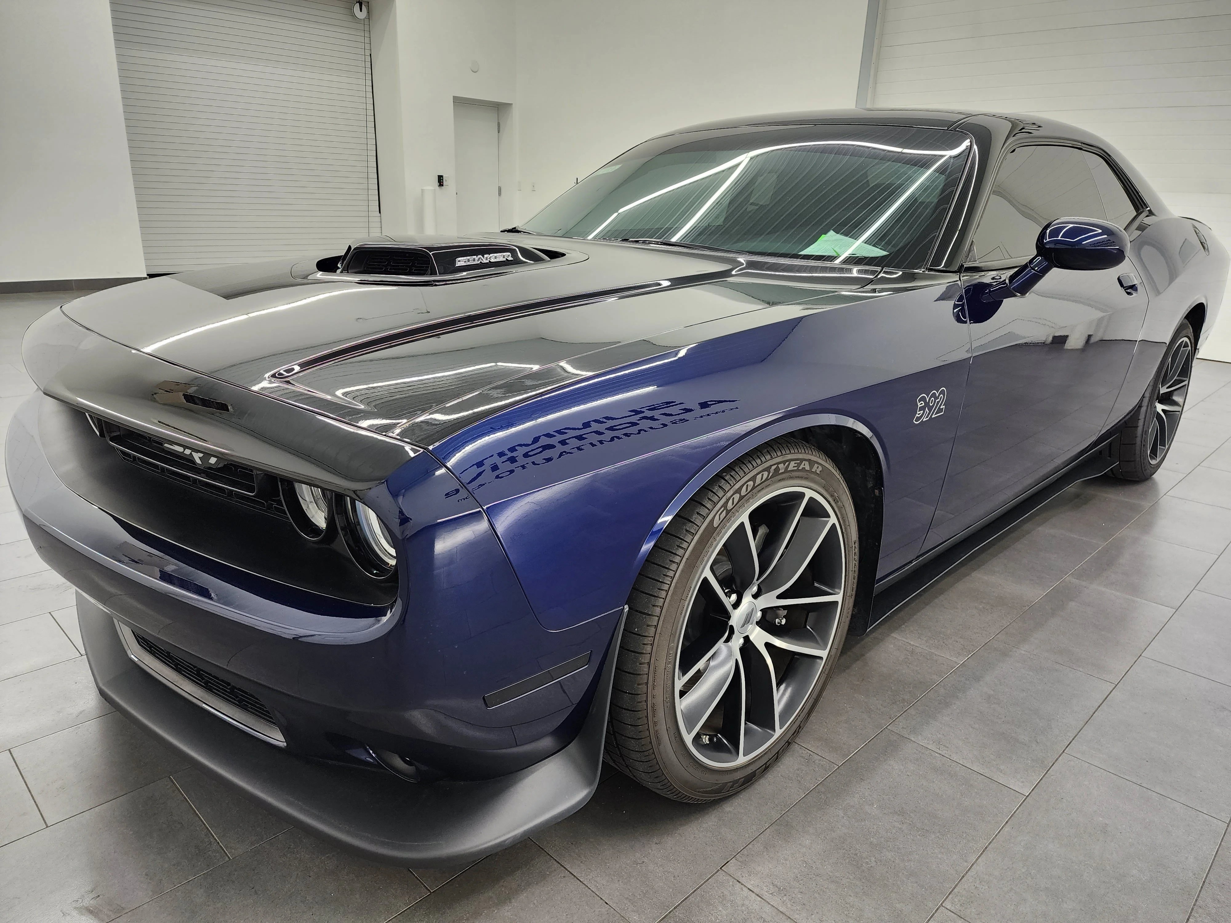 Used 2017 Contusion Blue Pearlcoat Dodge R/T image 7