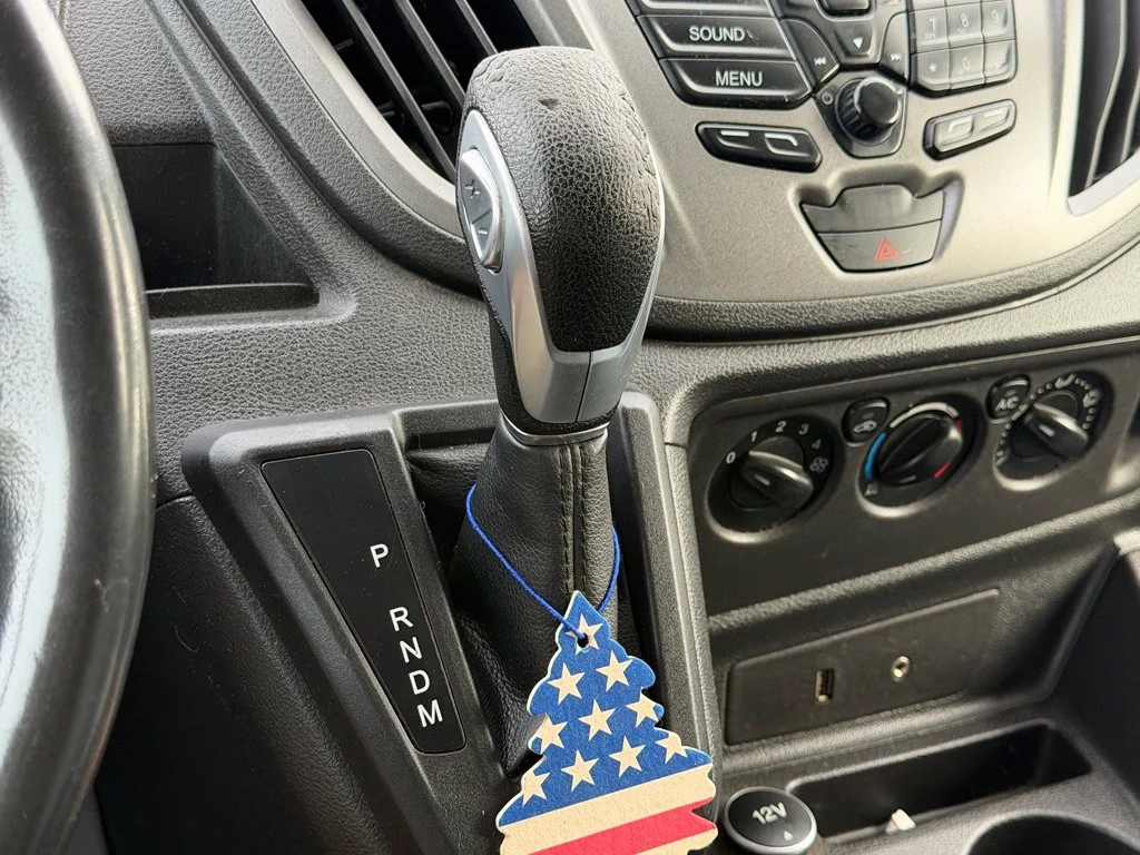 Used 2015 Red Ford Base image 29