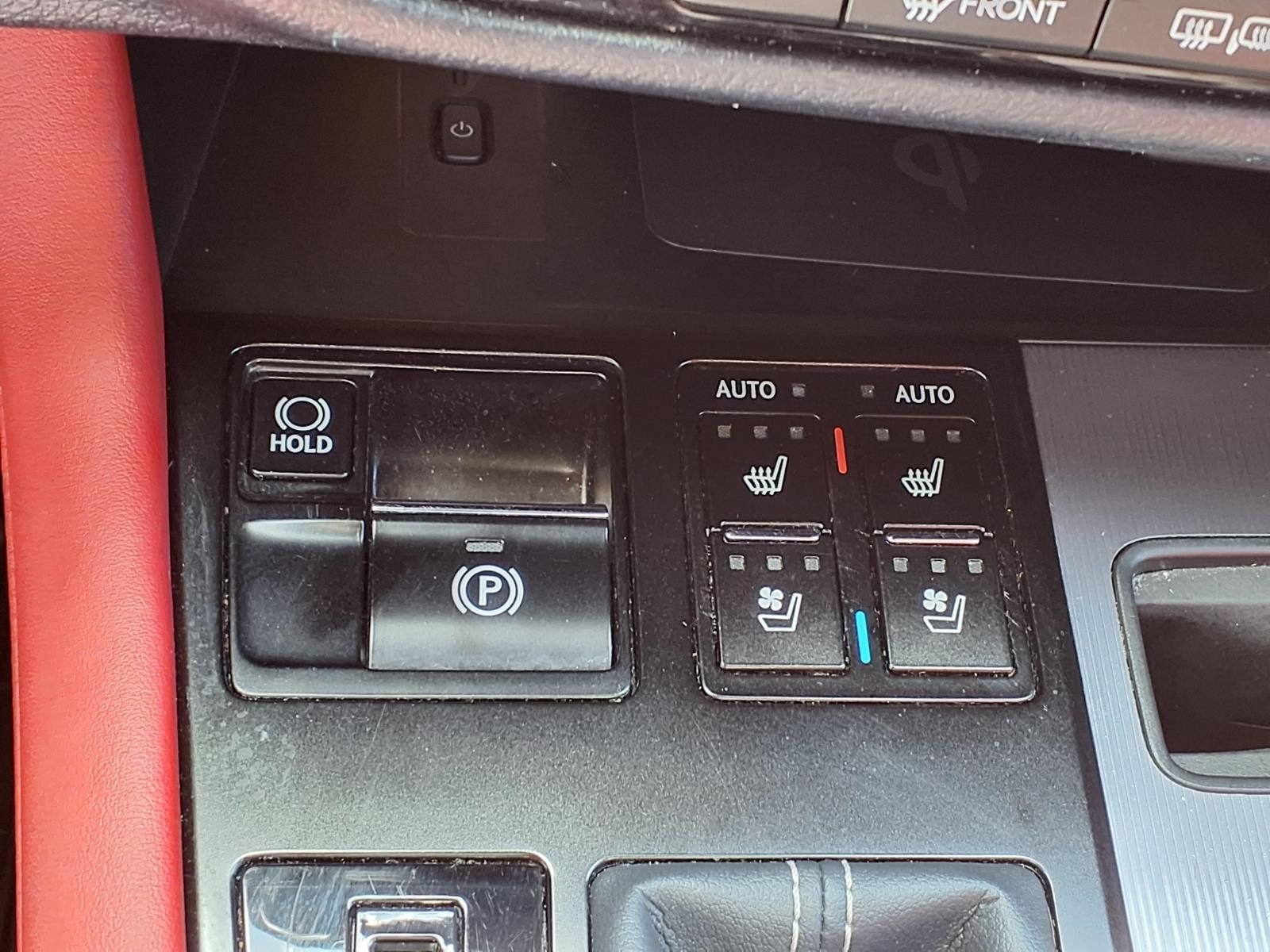 Used 2022 Silver Lexus 350 F Sport Handling image 15