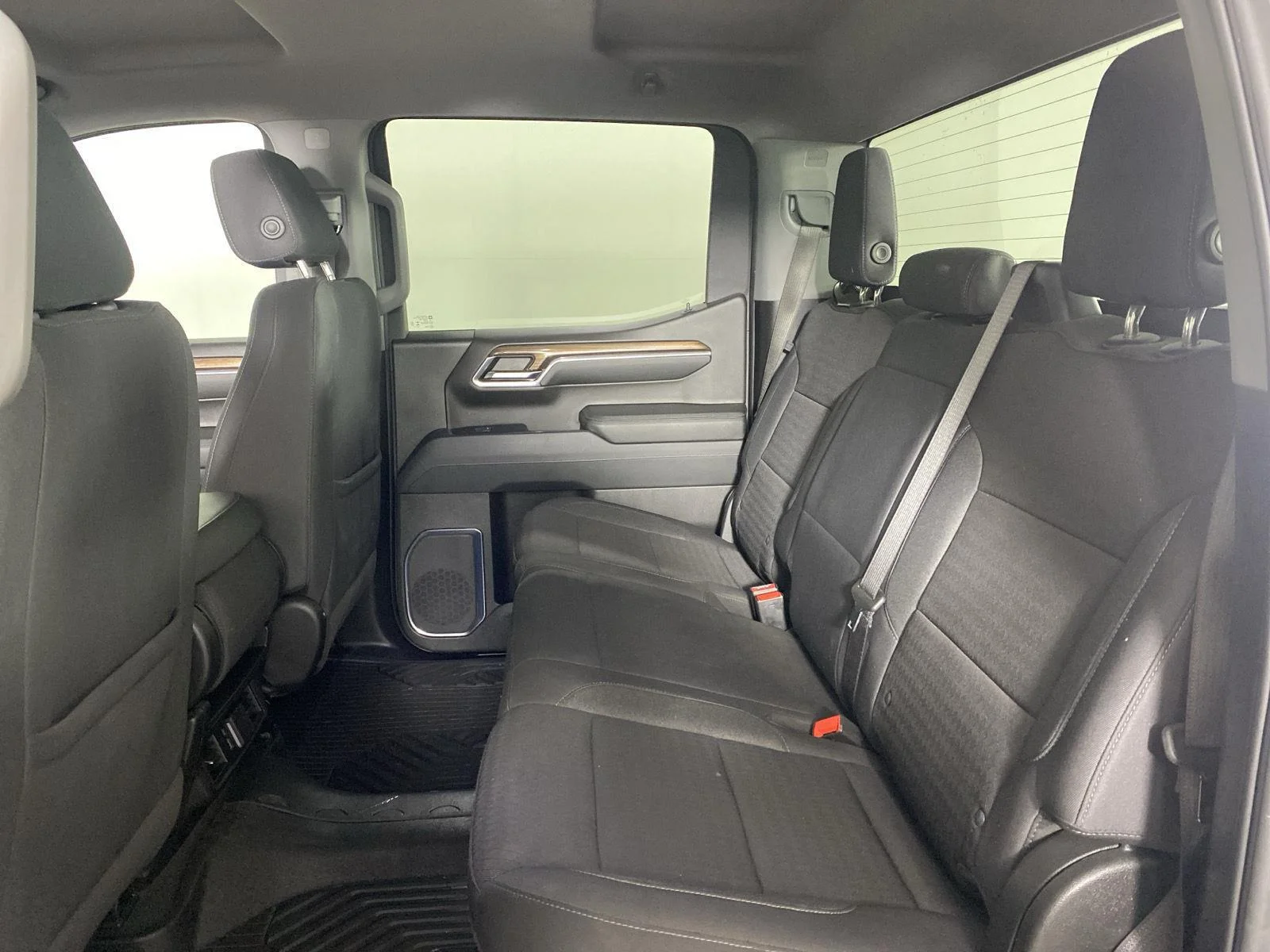 Used 2024 Slate Gray Metallic Chevrolet LT Trail Boss image 33