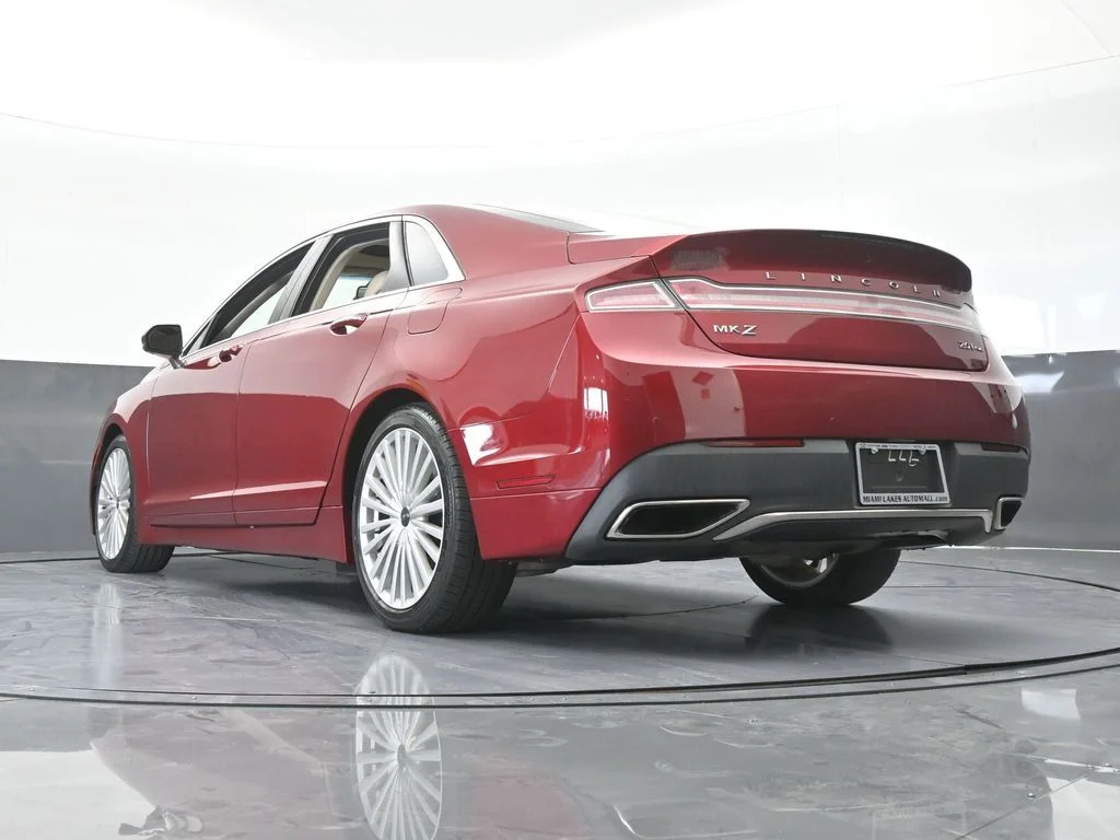 Used 2017 Ruby Red Metallic Lincoln Reserve image 65