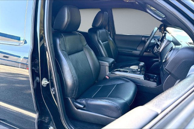 Used 2021 Black Toyota TRD Off-Road image 31