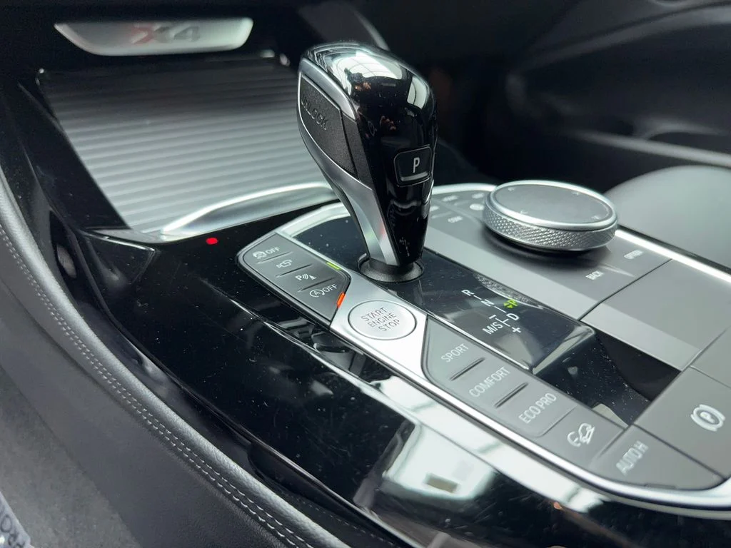 2022 BMW X4 30i - Photo 34