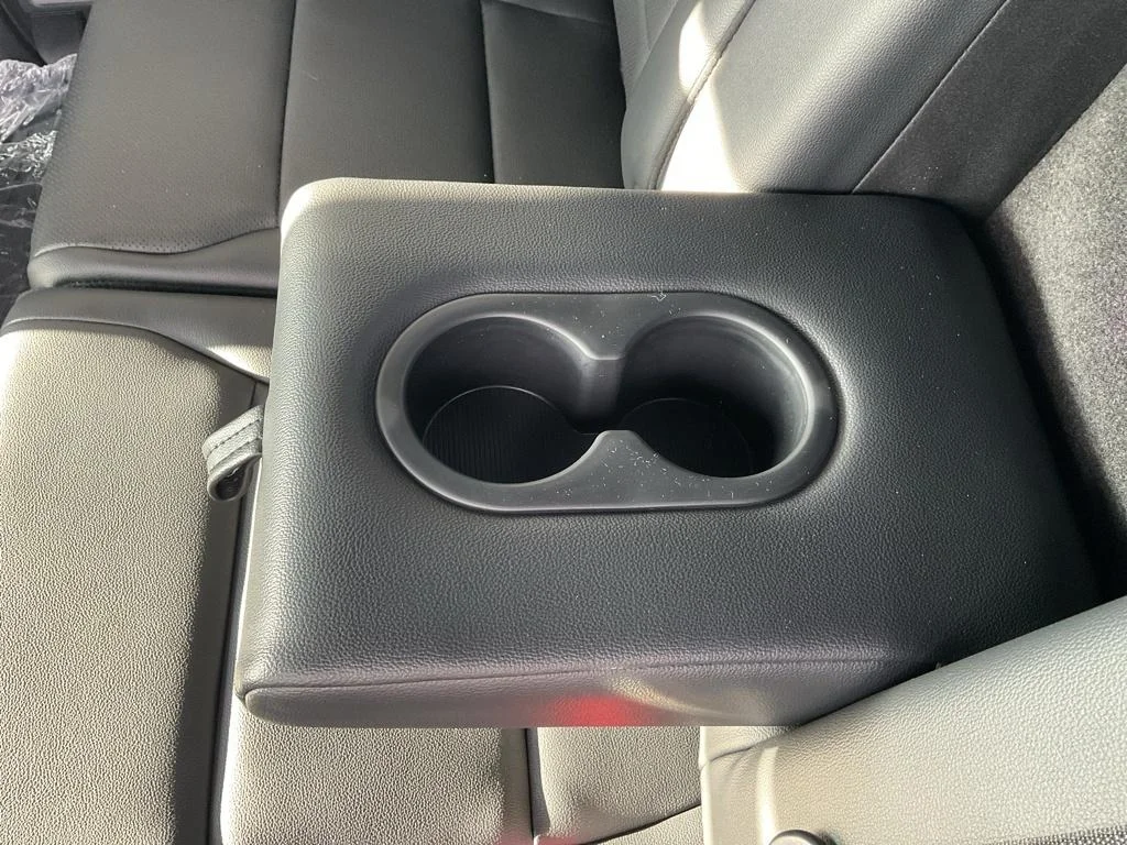 New 2026 Agate Black Metallic Ford Lariat® image 8