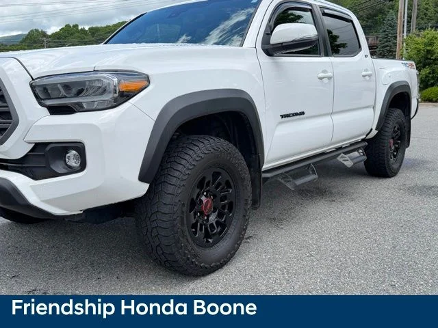 Used 2022 White Toyota TRD Off-Road image 9