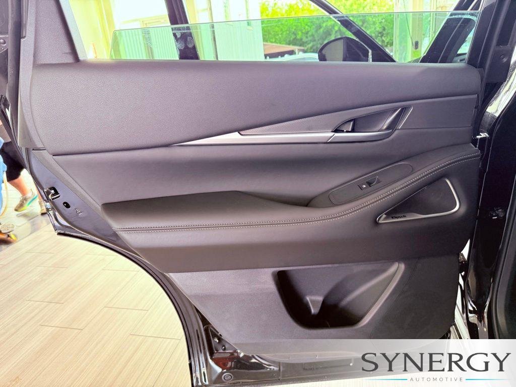 New 2027 MINERAL BLACK INFINITI Luxe AWD image 29