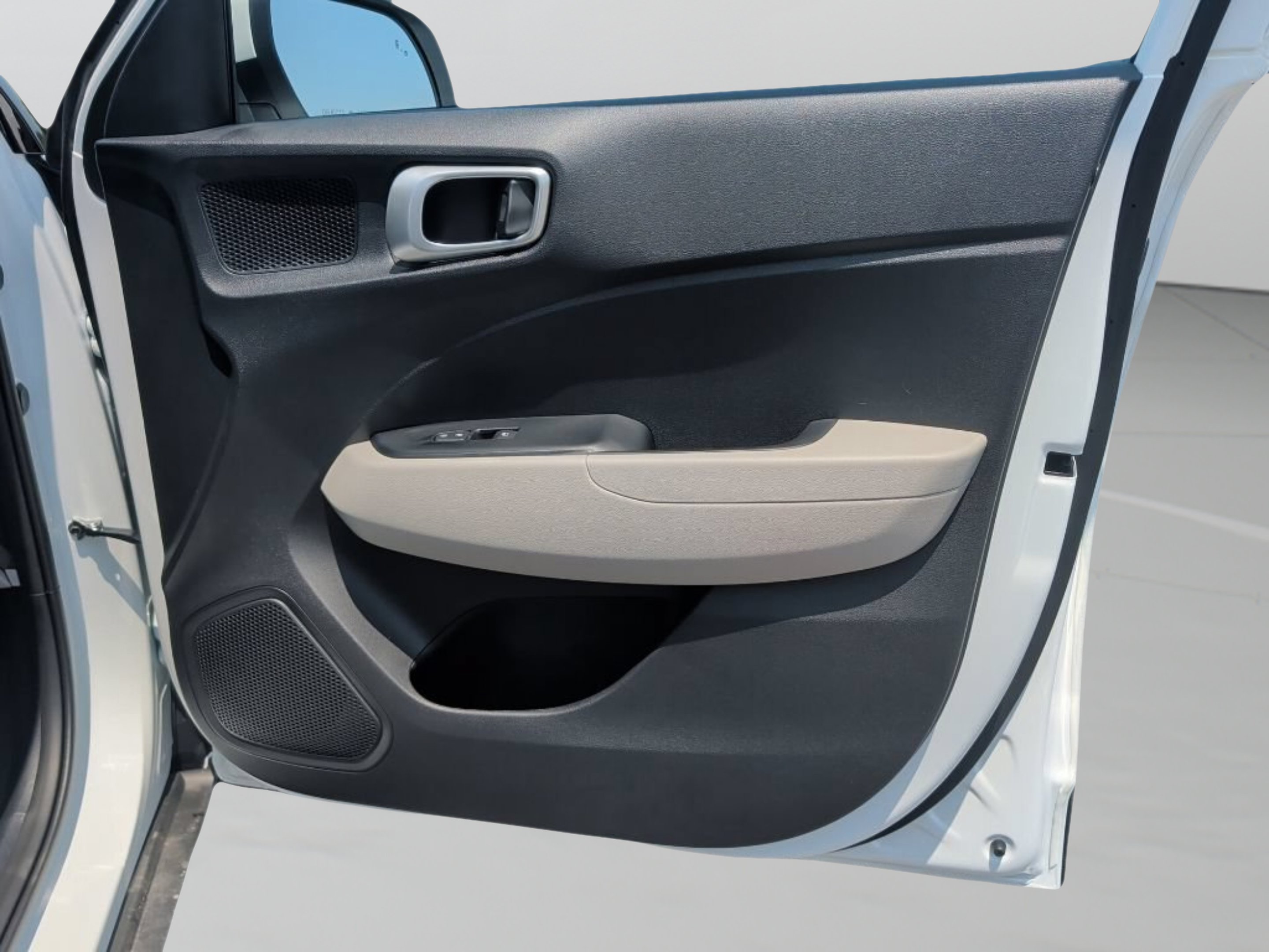 New 2026 Lunar White Hyundai SEL image 38