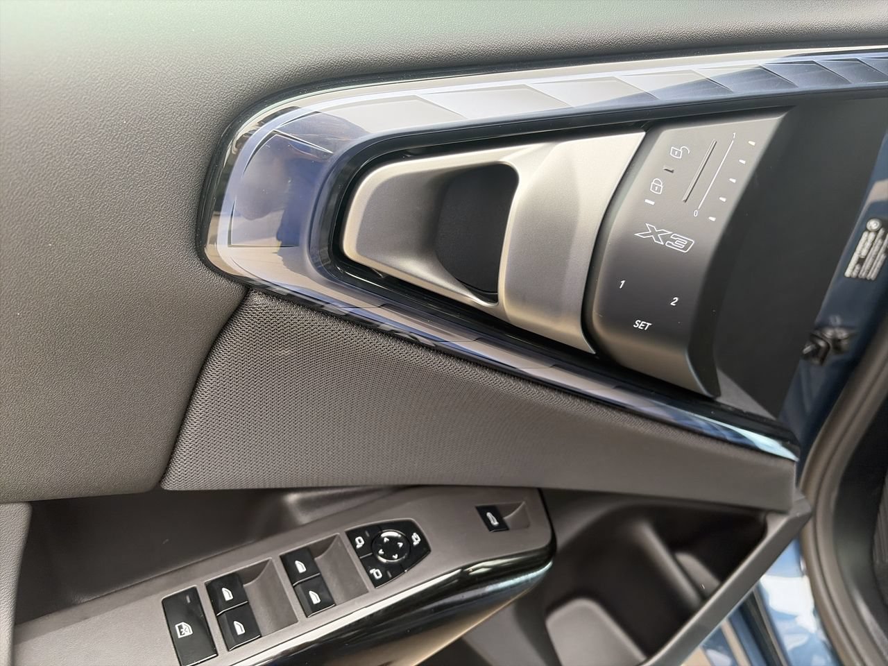 New 2026 Arctic Race Blue Metallic BMW 30 xDrive image 19