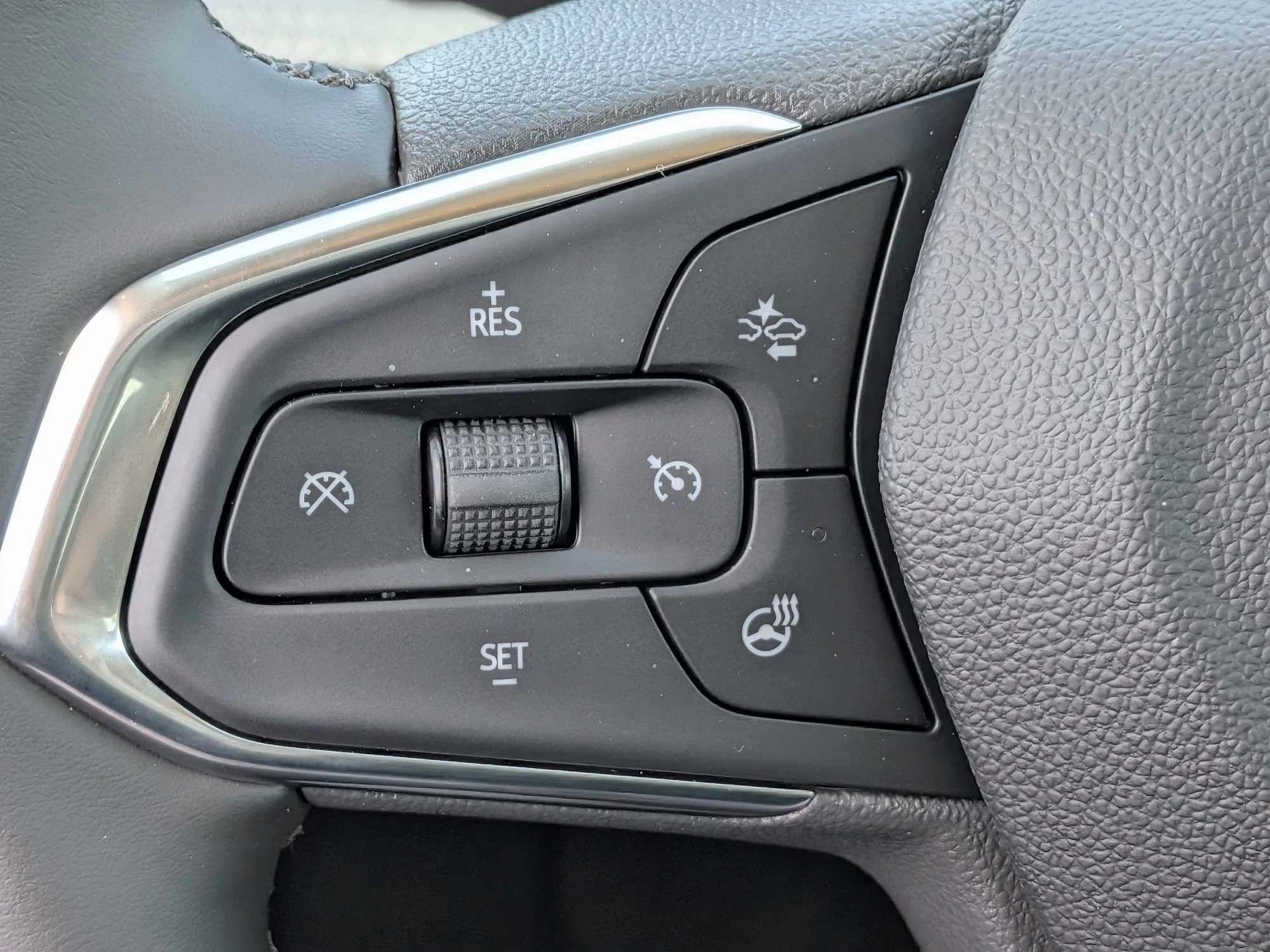 2026 Chevrolet Trax Activ - Photo 25