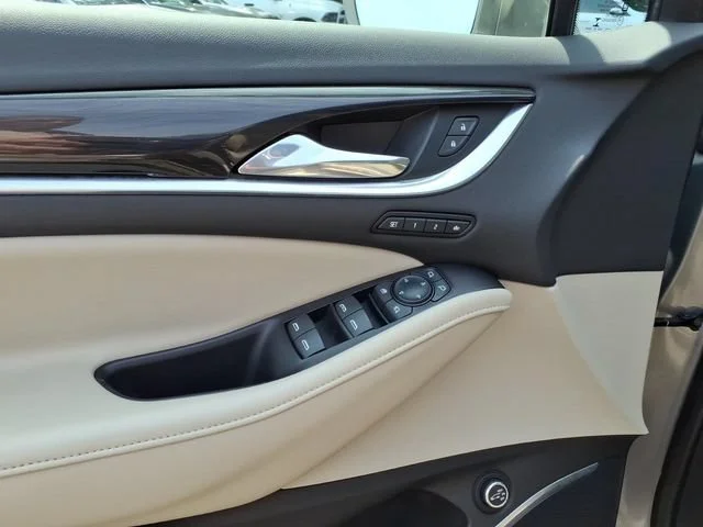 Used 2018 Includes Spectra Gray lower exterior accent color. Buick Premium image 16