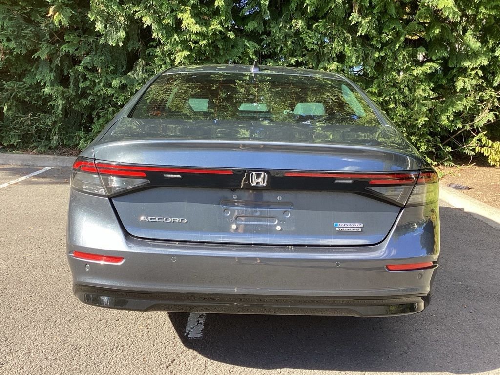 Used 2024 Gray Honda Touring image 21
