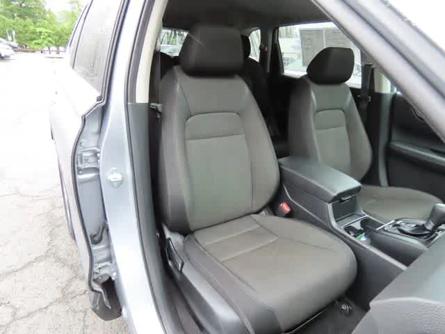 Certified Used 2024 Lunar Silver Metallic Honda EX image 16