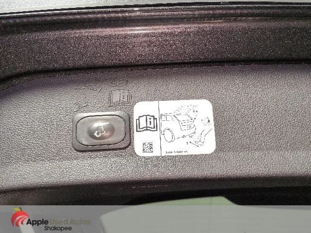 Used 2018 Gray Ford Titanium image 10