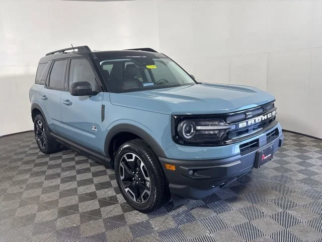 2021 Ford Bronco Sport Outer Banks 4X4's photo