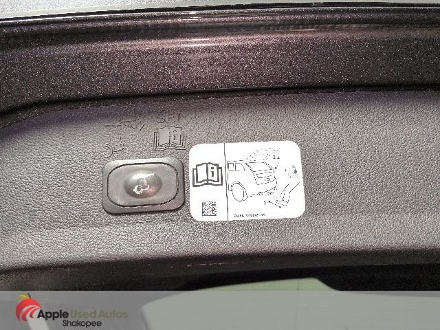 Used 2018 Gray Ford Titanium image 10