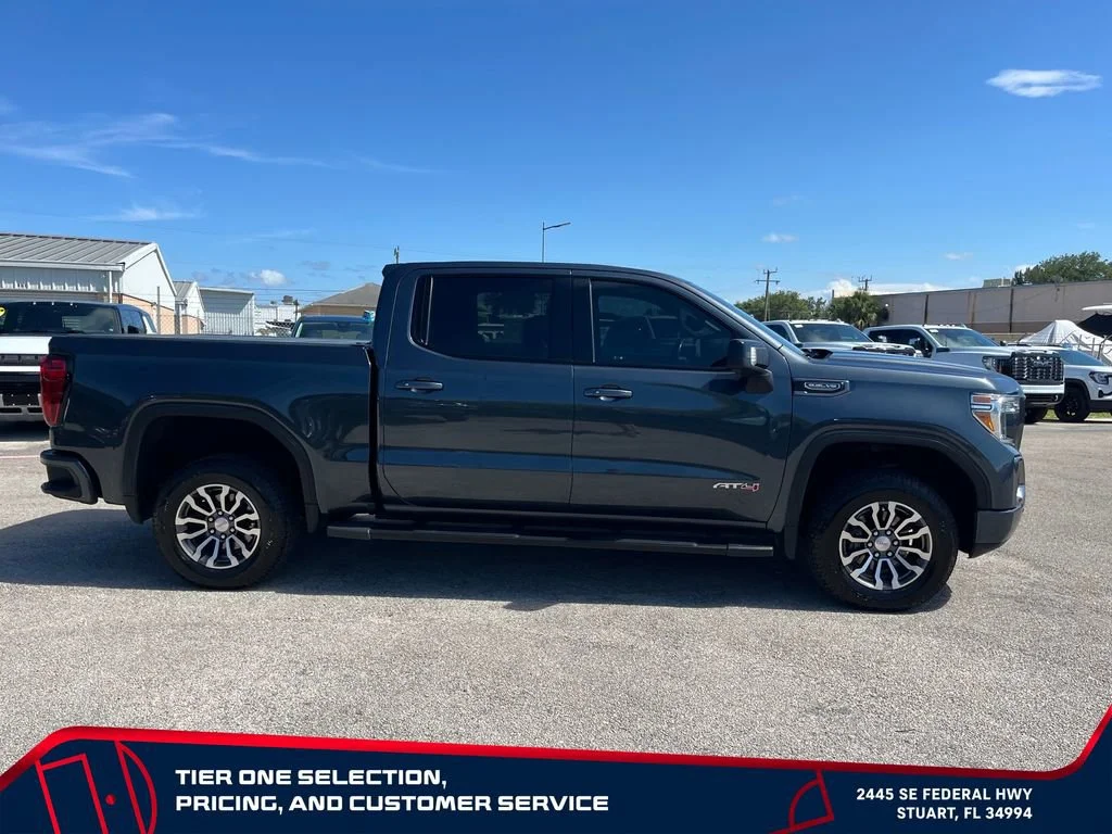 Used 2021 DARK SKY METALLIC GMC AT4 image 4