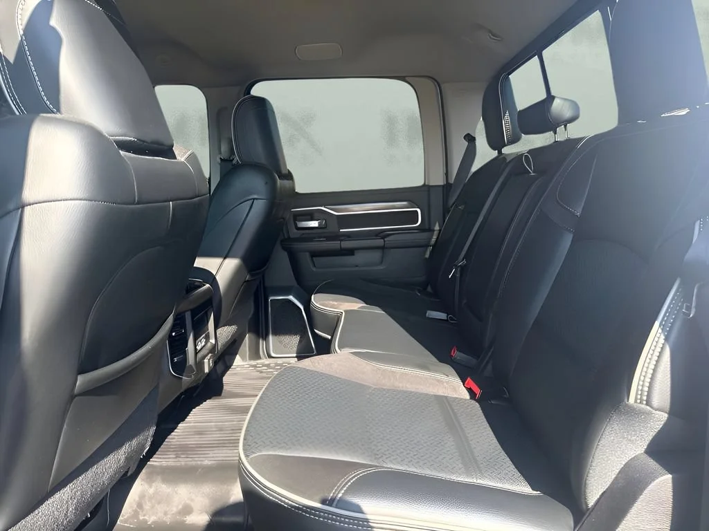 Used 2024  Ram Laramie image 25