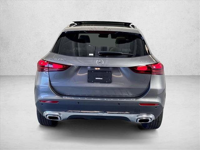 New 2026 Mountain Grey Metallic Mercedes-Benz GLA 250 image 36
