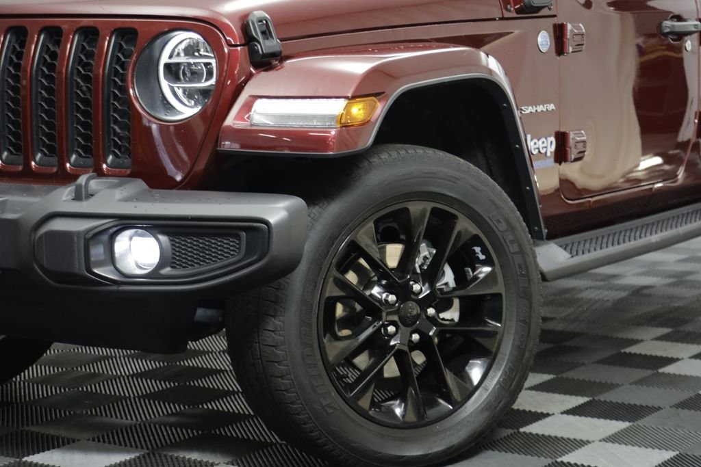 Used 2021 Snazzberry Pearlcoat Jeep Unlimited Sahara 4xe image 3