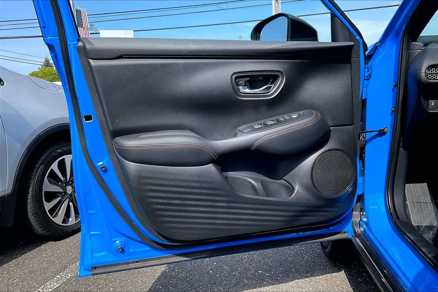 Used 2026 Boost Blue Pearl Honda AWD SPORT image 21