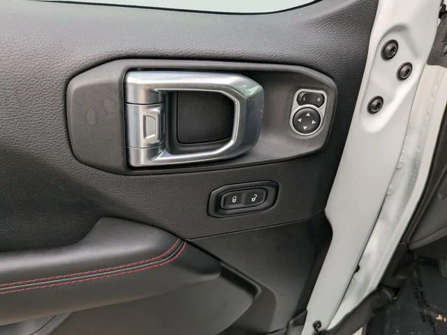 Used 2025 White Jeep Rubicon X image 16