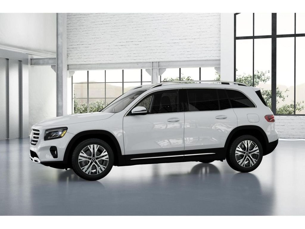 New 2026 Polar White Mercedes-Benz GLB 250 4MATIC® image 36