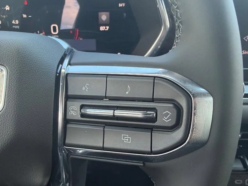2026 GMC Canyon Elevation - Photo 11