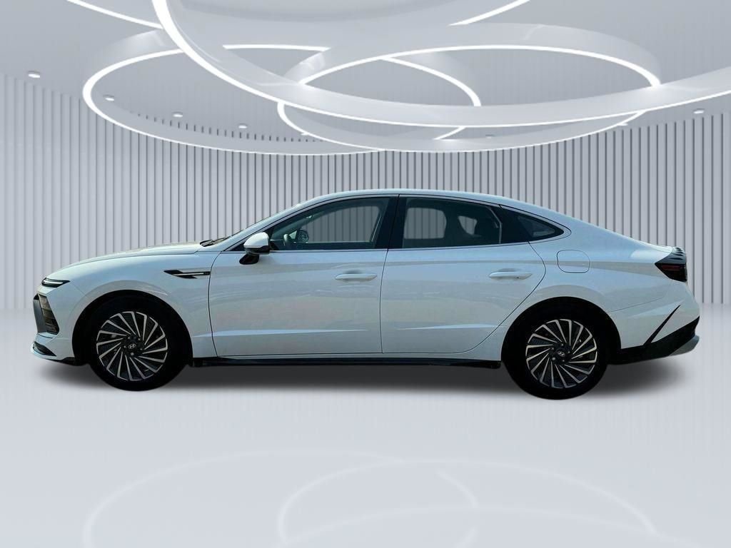 2025 Hyundai Sonata Hybrid SEL - Photo 22